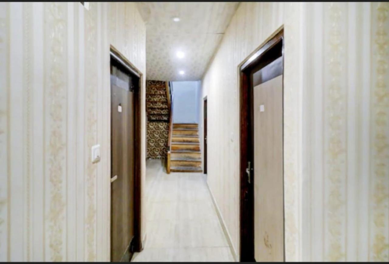 Mountain Zest-Simla Royale Near Mall Road-Free Pickup From Railway Station Simla Luaran gambar