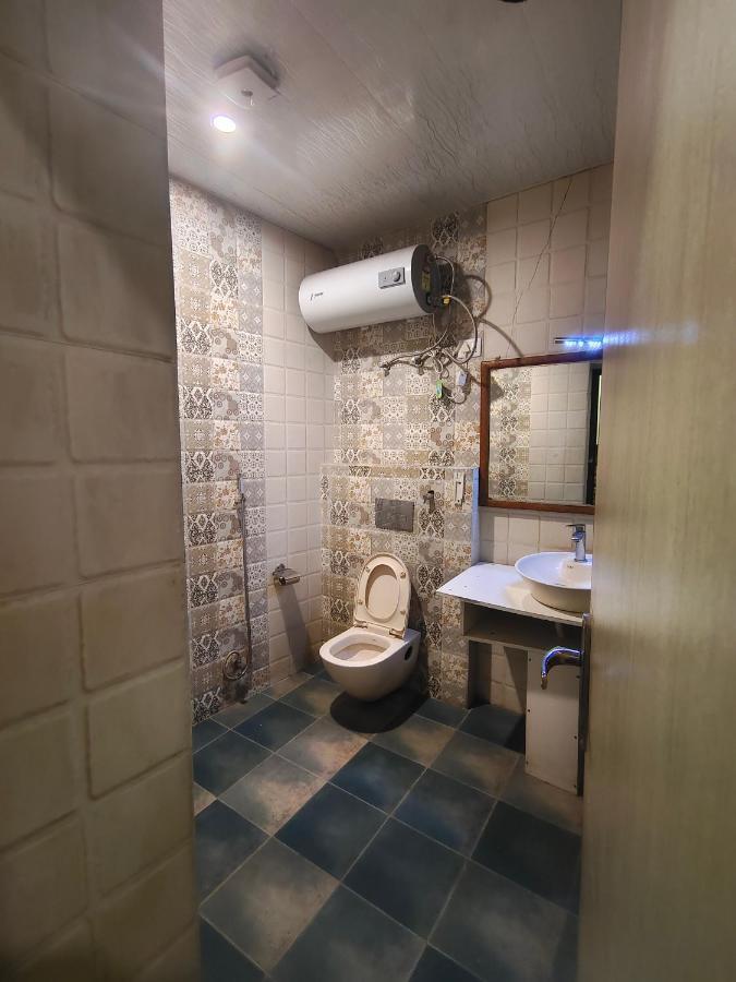Mountain Zest-Simla Royale Near Mall Road-Free Pickup From Railway Station Simla Luaran gambar